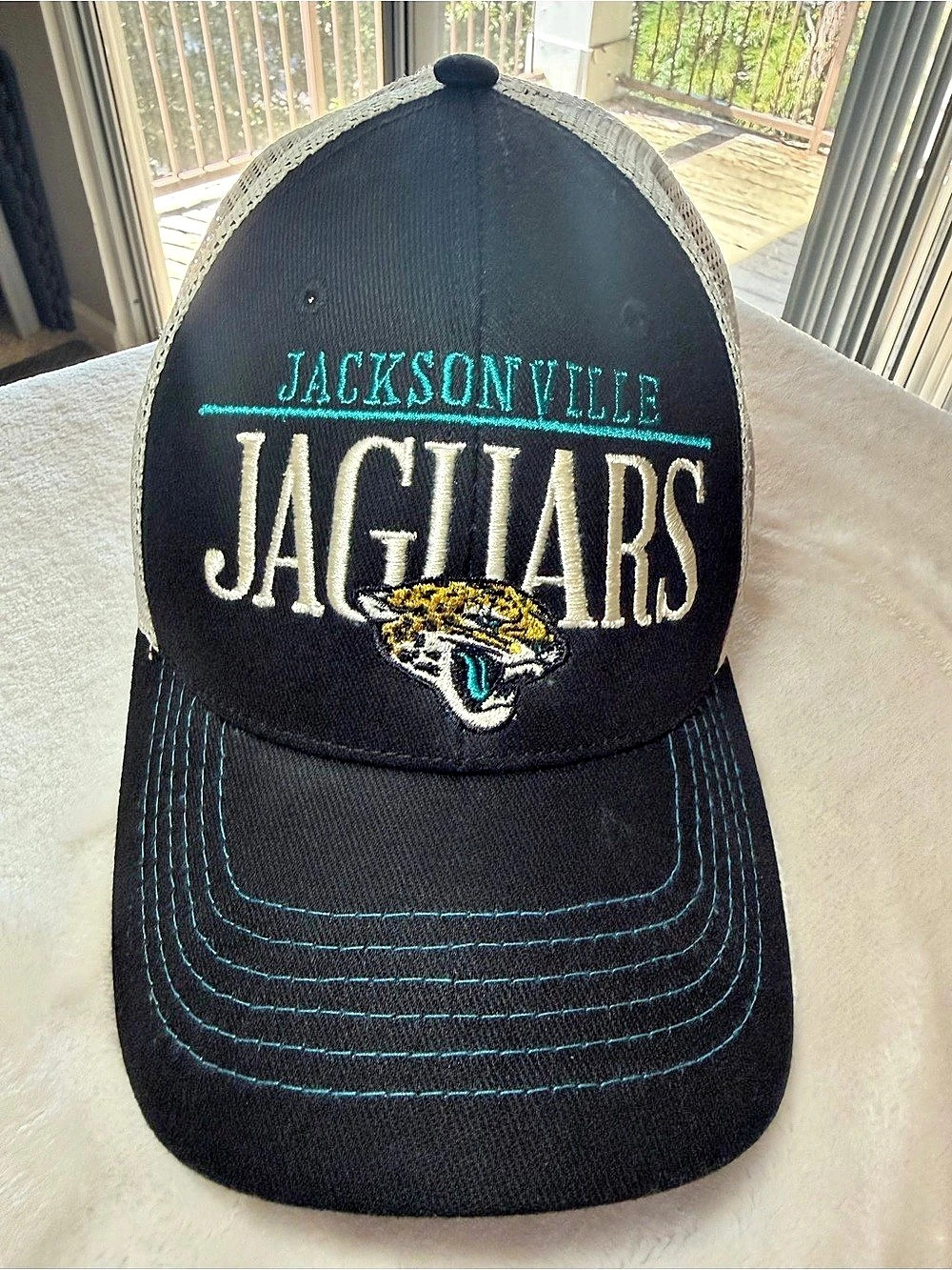 Jacksonville Jaguars NFL Team Apparel Trucker Hat